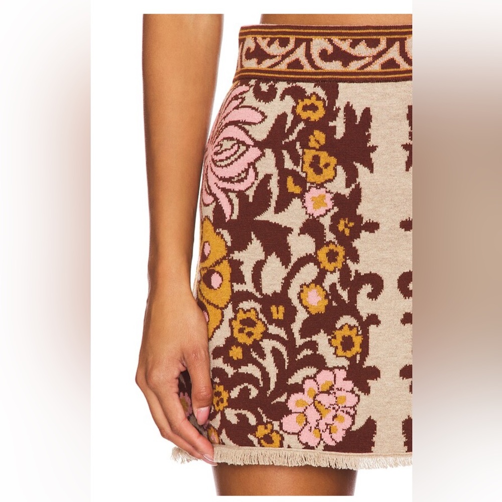 Cara Cara Lindy Skirt in Bogata Scarf Blush - Picture 4 of 10